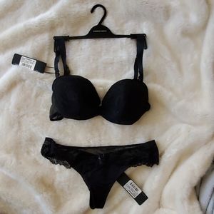 NEW Andres Sarda lingerie set